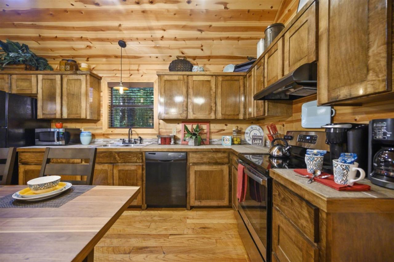 Shear Pleasure Vila Broken Bow Exterior foto